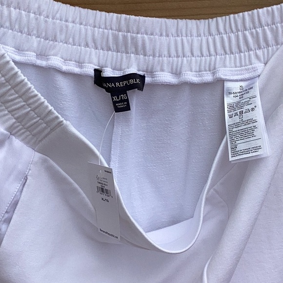 Banana Republic tuxedo side stripe pant - Picture 3 of 3